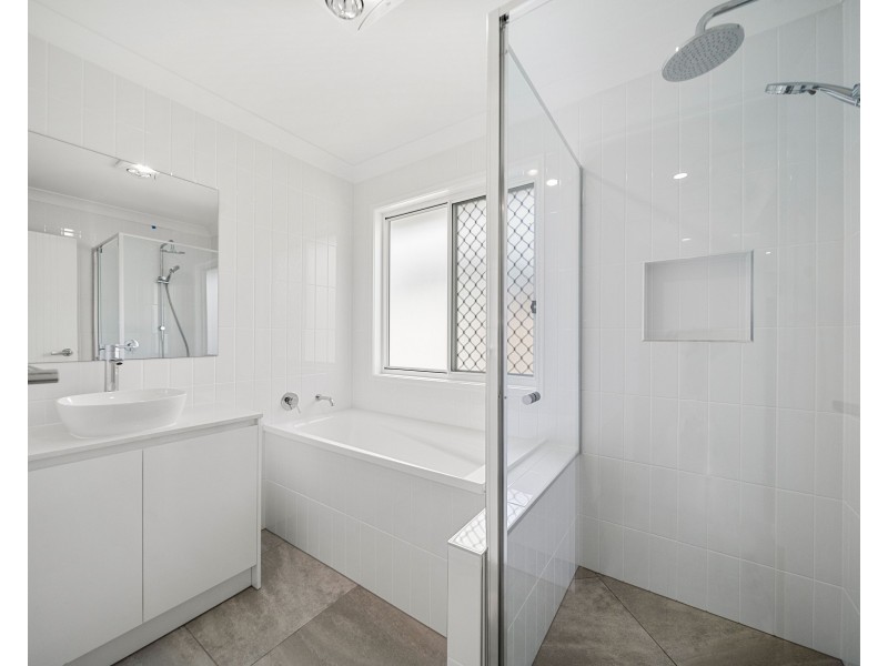 12 Raboki Crescent, Logan Reserve QLD 4133