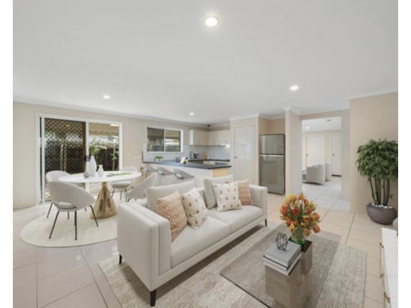 17 Lorikeet Way, Crestmead QLD 4132