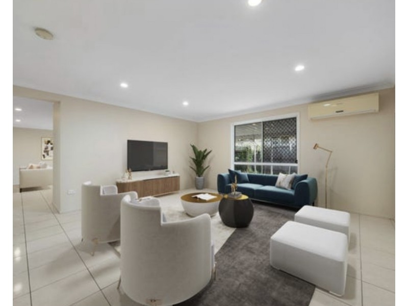 17 Lorikeet Way, Crestmead QLD 4132