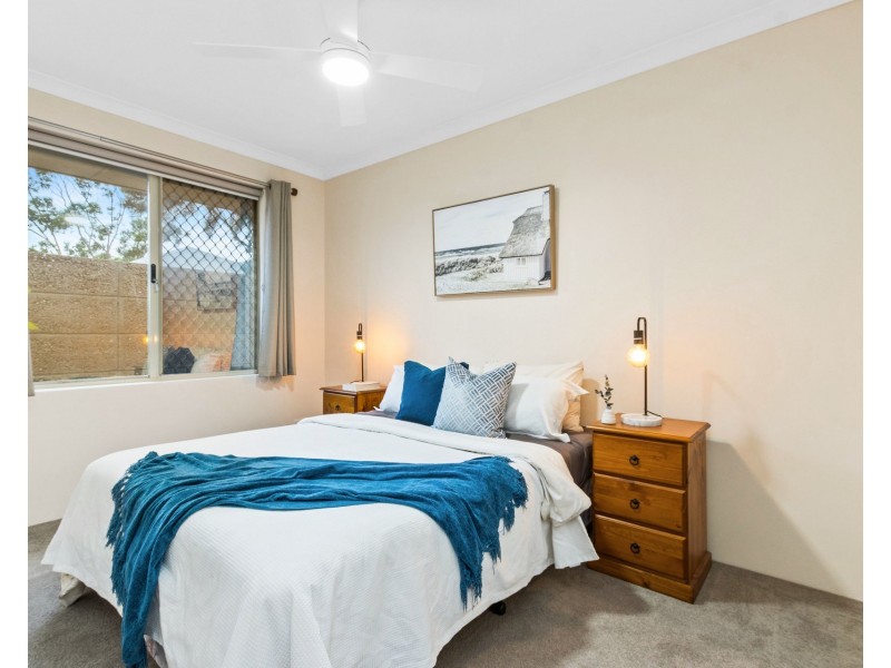 2/22 Gentle Circle, South Guildford WA 6055