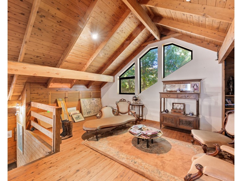 93 Beacon Road, Tamborine Mountain QLD 4272