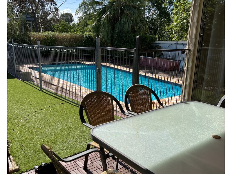 5 Rochester Drive, Mount Warren Park QLD 4207