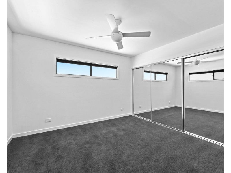 27 Ondine Lane, Newport QLD 4020