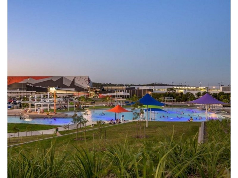 8303 New Road, Spring Mountain QLD 4124