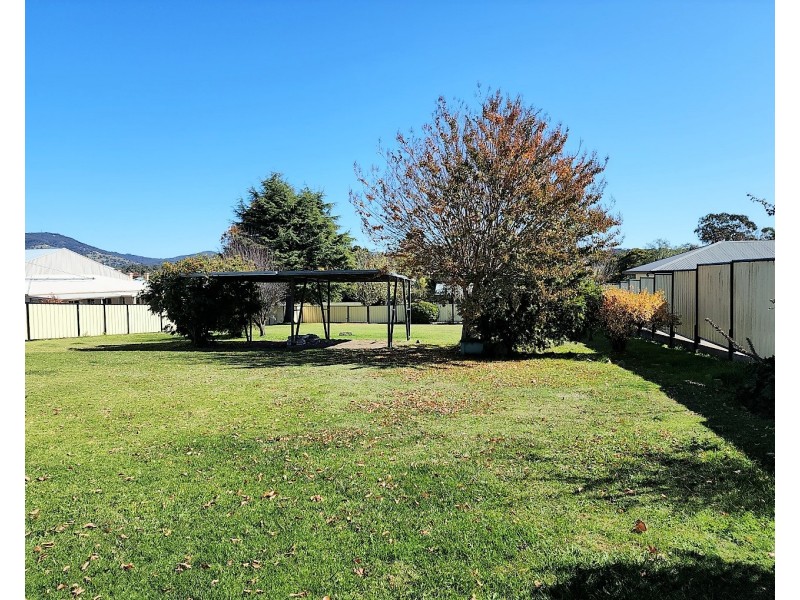 374 Rouse Street, Tenterfield NSW 2372