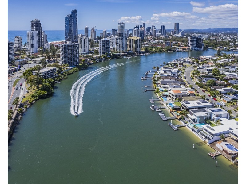 8 Manning Street, Milton QLD 4064