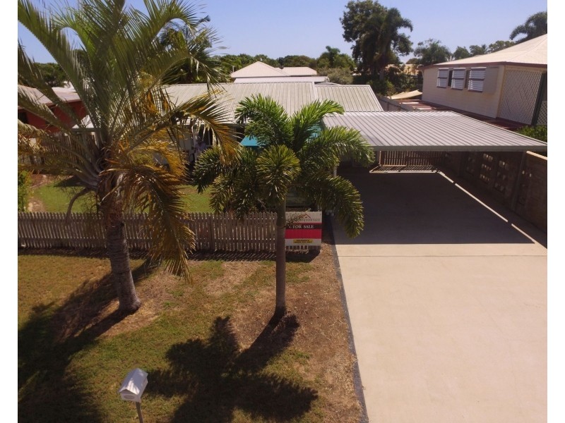14 Oak Crescent, Bowen QLD 4805