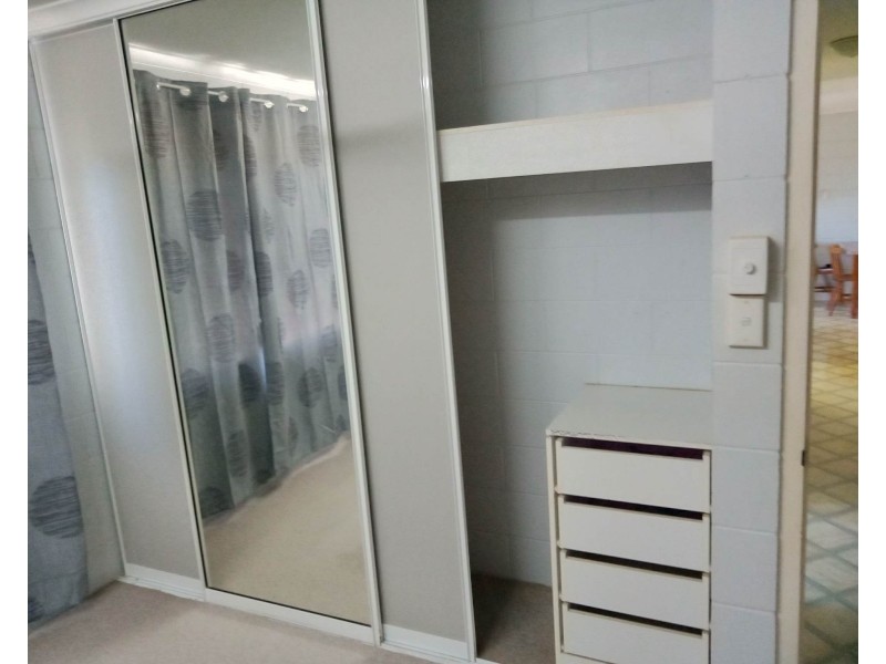 14 Oak Crescent, Bowen QLD 4805