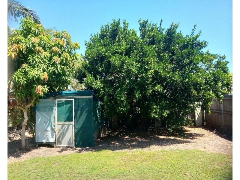 14 Oak Crescent, Bowen QLD 4805