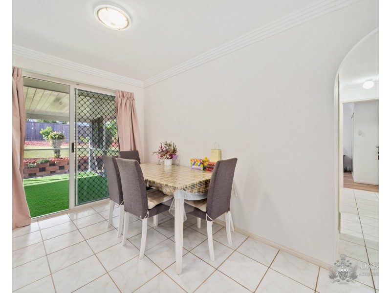 3 Frankenia Court, Regents Park QLD 4118