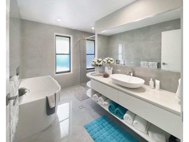 36 Hetherington Drive, Twin Waters QLD 4564