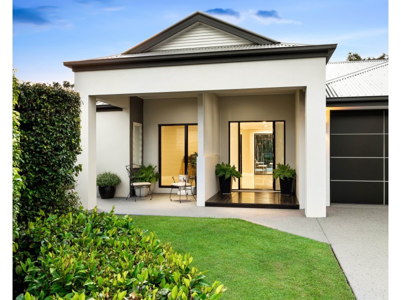 36 Hetherington Drive, Twin Waters QLD 4564