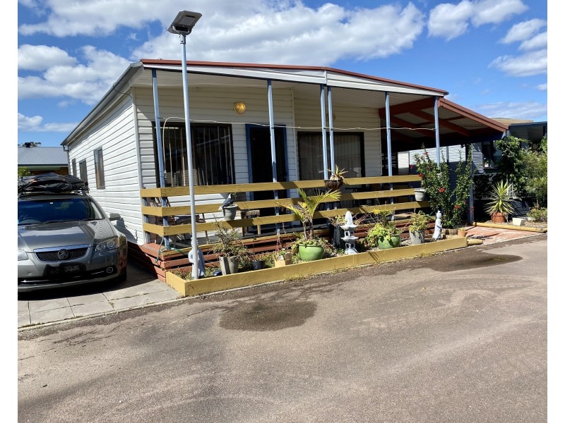 109/2 Mulloway Road, Chain Valley Bay NSW 2259