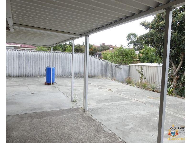 64 Burren Gate, Willetton WA 6155