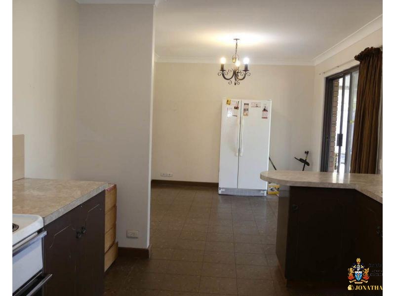 64 Burren Gate, Willetton WA 6155