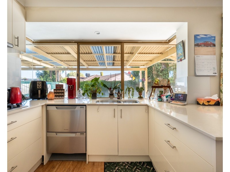 93 Aulberry Parade, Leeming WA 6149