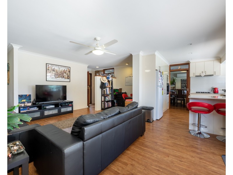 93 Aulberry Parade, Leeming WA 6149