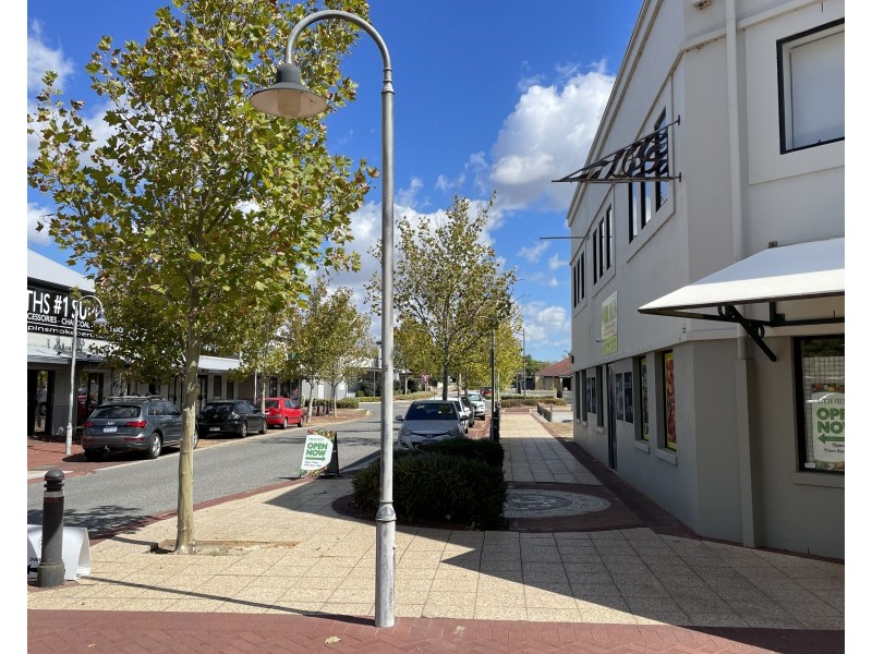 1/1 Highpoint BLVD, Ellenbrook WA 6069