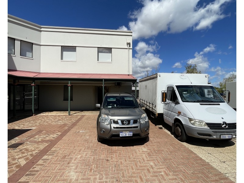 1/1 Highpoint BLVD, Ellenbrook WA 6069