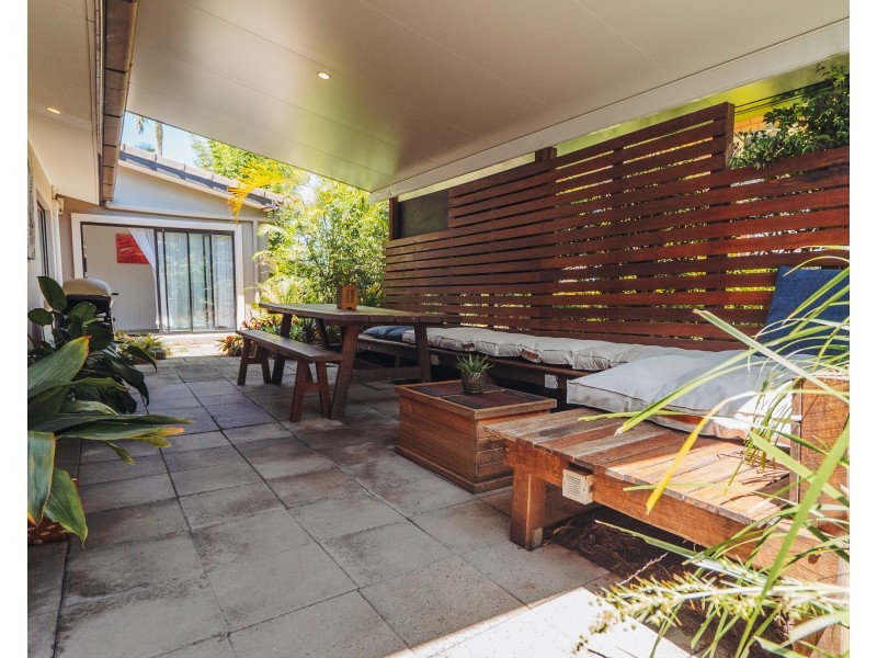 81 Yakola Parade, Alexandra Headland QLD 4572