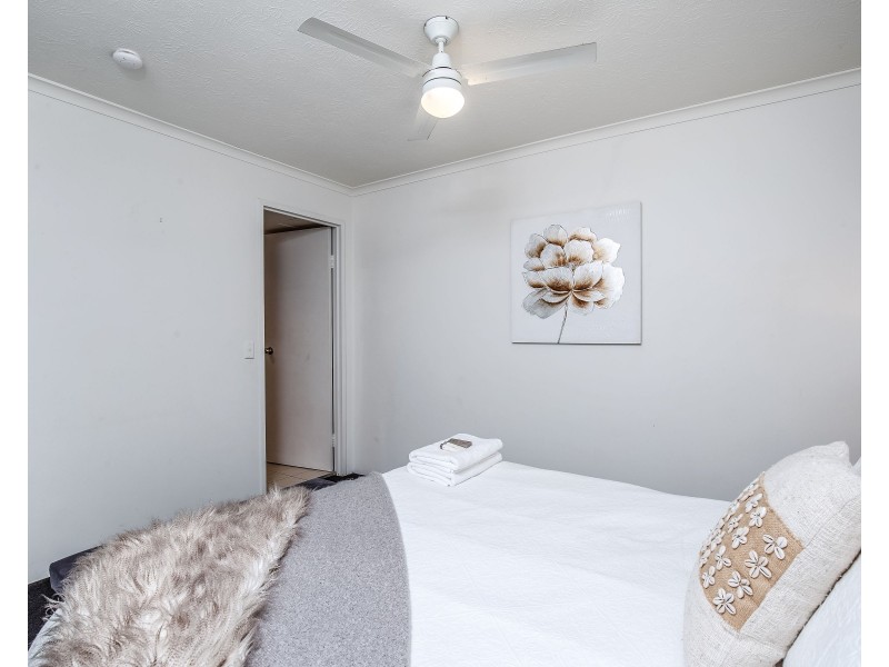 64/43 Enderley Avenue, Surfers Paradise QLD 4217