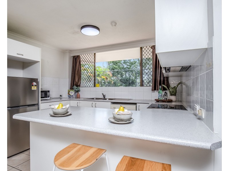 64/43 Enderley Avenue, Surfers Paradise QLD 4217