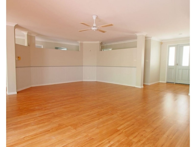 56 Greg Norman Crescent, Parkwood QLD 4214