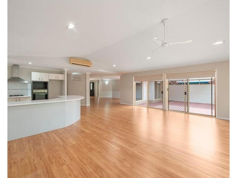 56 Greg Norman Crescent, Parkwood QLD 4214