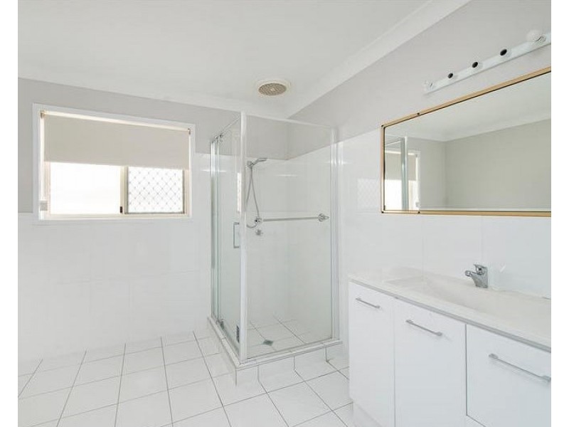 56 Greg Norman Crescent, Parkwood QLD 4214