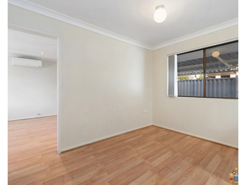 20B Roxwell Way, Girrawheen WA 6064