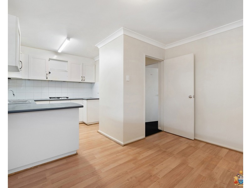 20B Roxwell Way, Girrawheen WA 6064