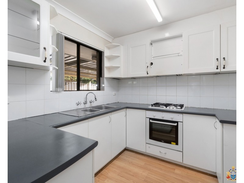 20B Roxwell Way, Girrawheen WA 6064