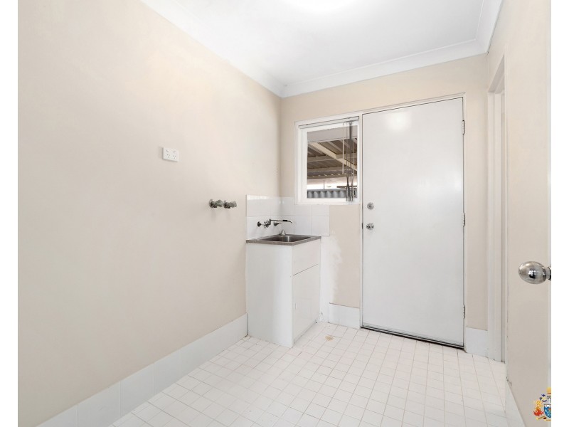 20B Roxwell Way, Girrawheen WA 6064