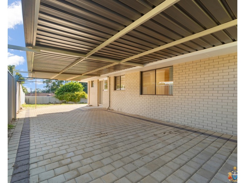 20B Roxwell Way, Girrawheen WA 6064