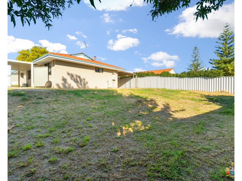 20B Roxwell Way, Girrawheen WA 6064