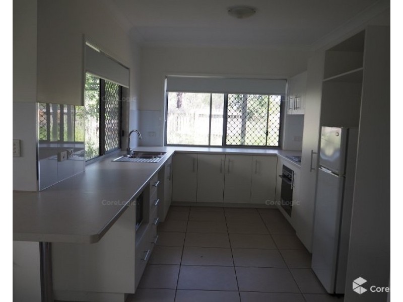 3 Matheson Court, Middlemount QLD 4746