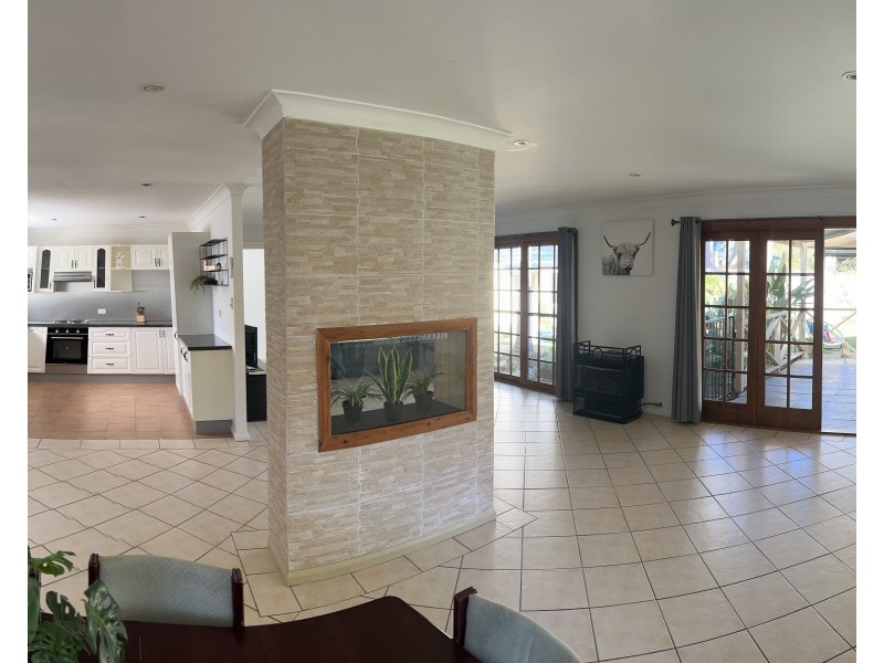 182 Wells Street, Springfield NSW 2250