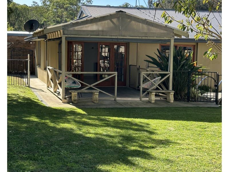 182 Wells Street, Springfield NSW 2250