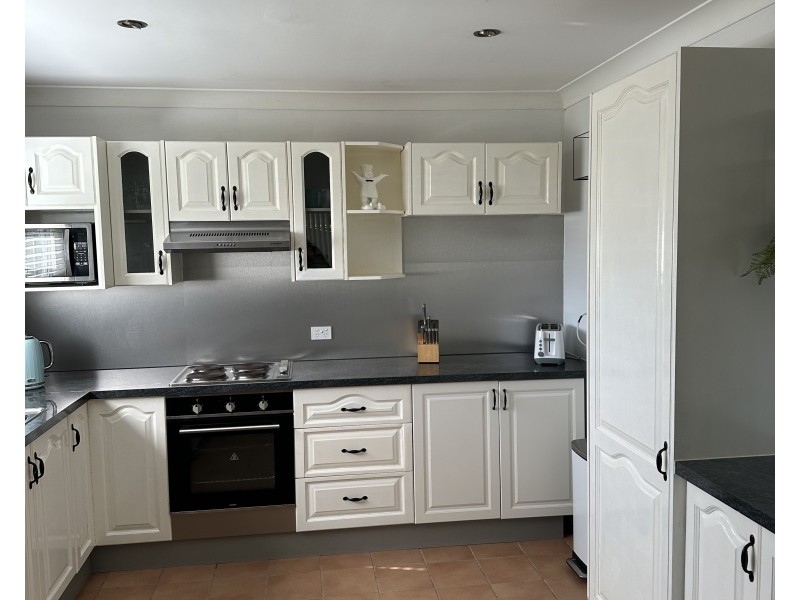 182 Wells Street, Springfield NSW 2250