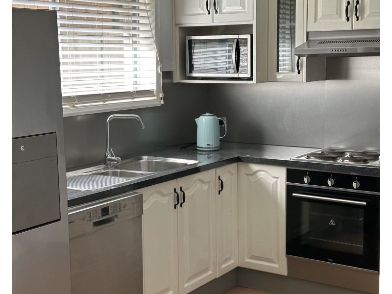 182 Wells Street, Springfield NSW 2250