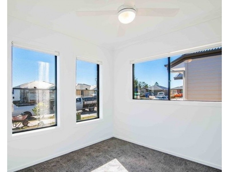 5 Woodland Court, Ormeau QLD 4208