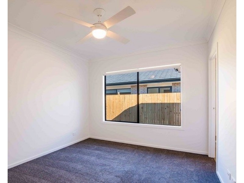 5 Woodland Court, Ormeau QLD 4208