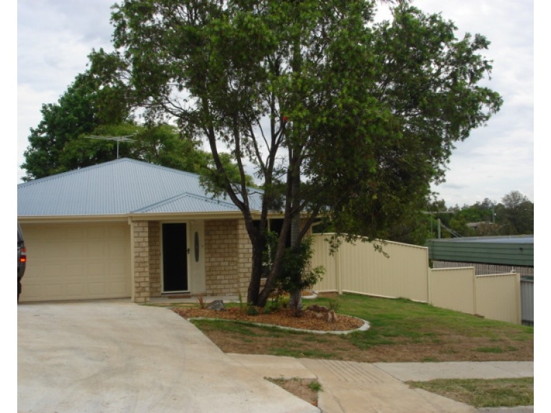 5 KRAATZ AVENUE, Loganlea QLD 4131