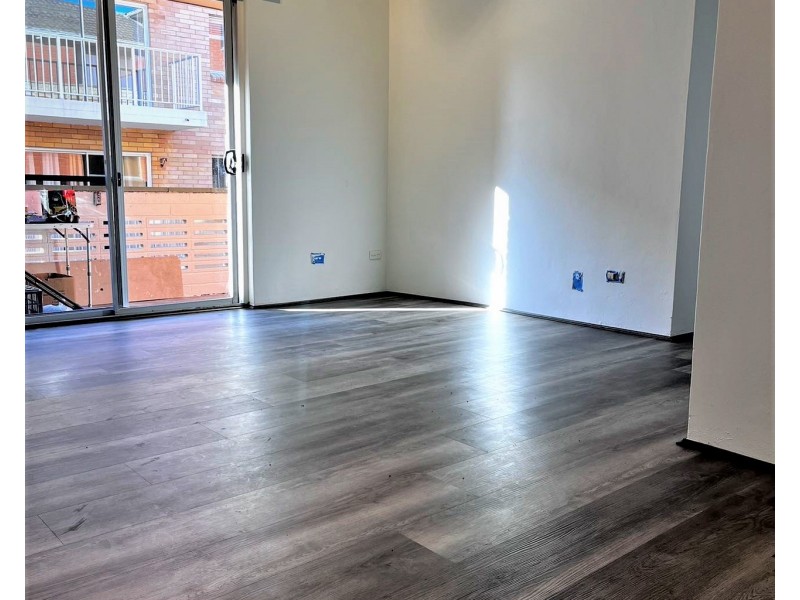 6/52 Oaks Avenue, Dee Why NSW 2099