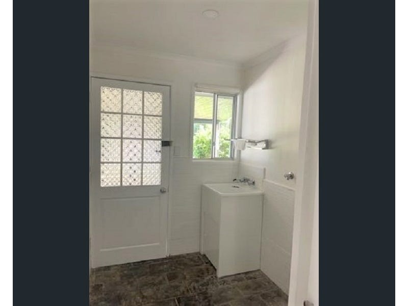 4 Kinross Road, Thornlands QLD 4164