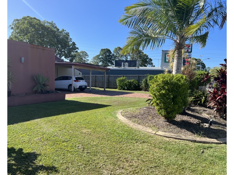 5 Rochester Drive, Mount Warren Park QLD 4207