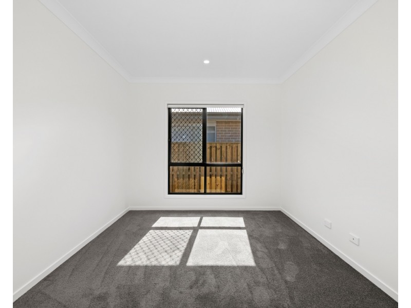 28 Eucalyptus Circuit, Springfield QLD 4300