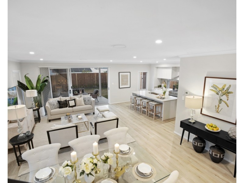 84 Somerset Cct, Pimpama QLD 4209