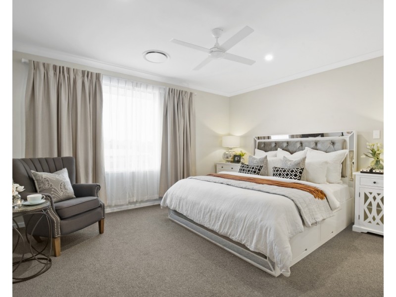 84 Somerset Cct, Pimpama QLD 4209