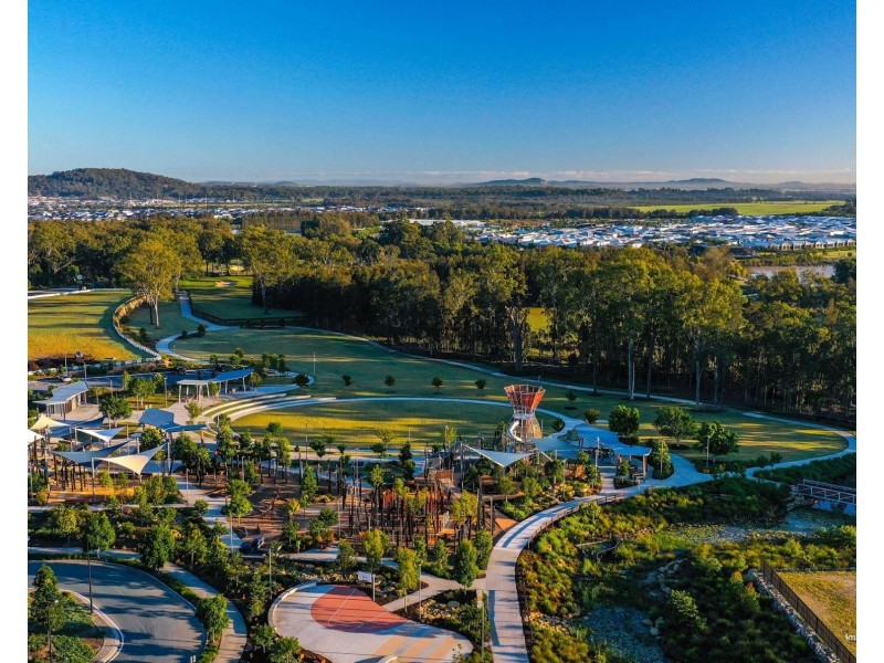 84 Somerset Cct, Pimpama QLD 4209